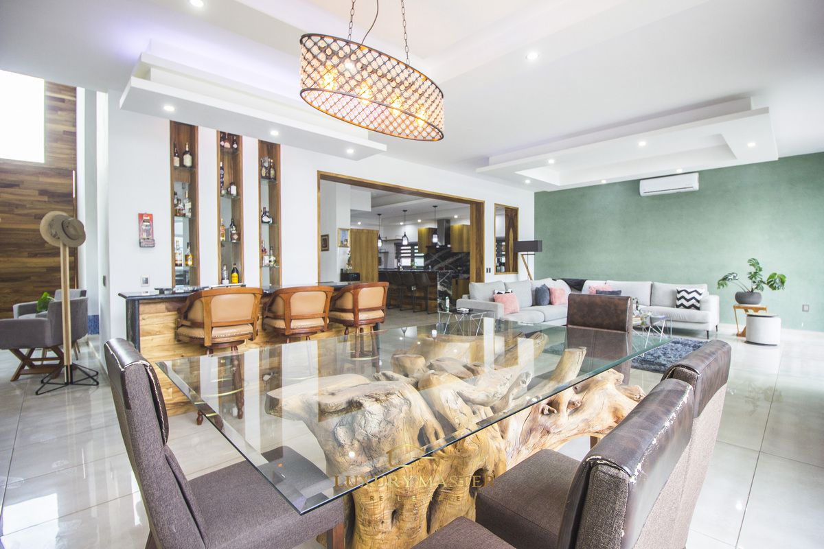 4 de 46: Casa en Venta en Los Gavilanes Comedor
