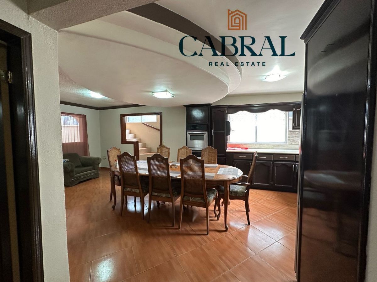 Casa en Valle Dorado, Ensenada, foto 3 de 16