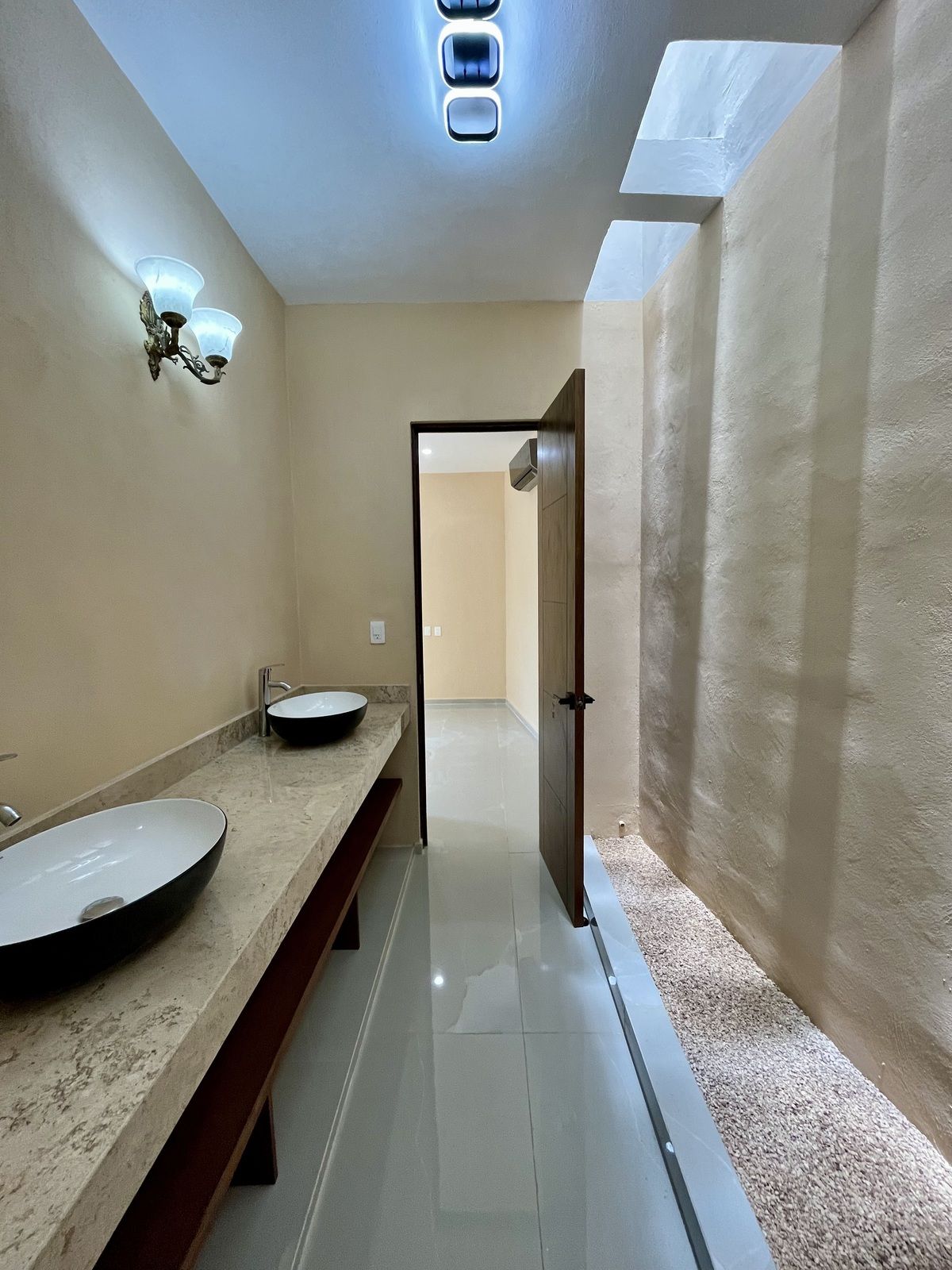 15 de 30: Baño habitación planta baja