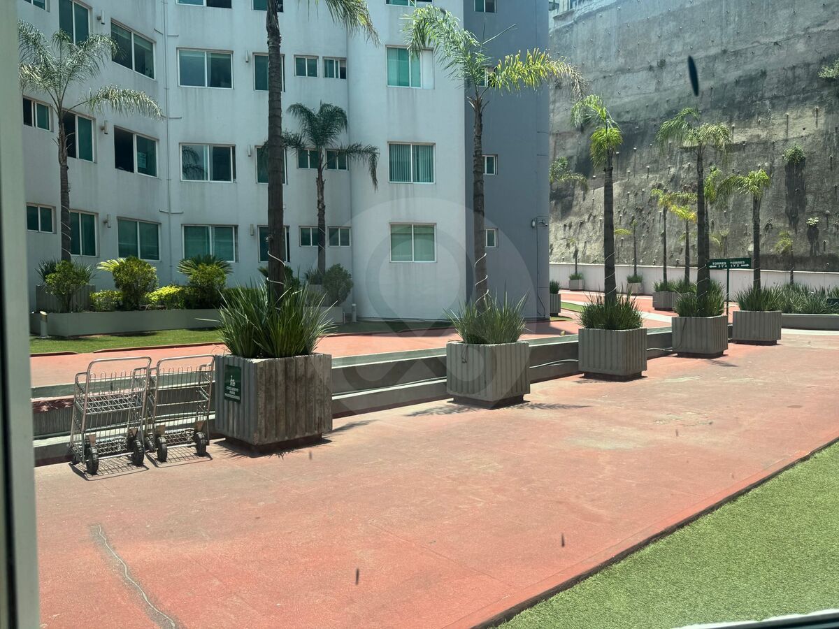 8 de 27