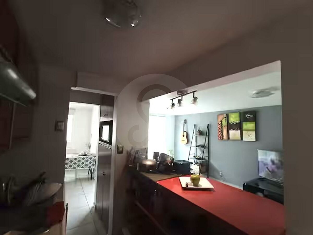 4 de 15