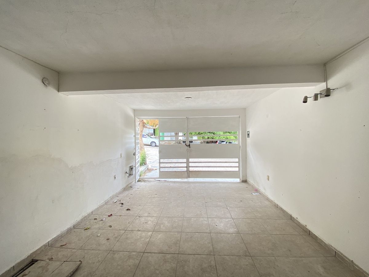 3 of 15: Garage