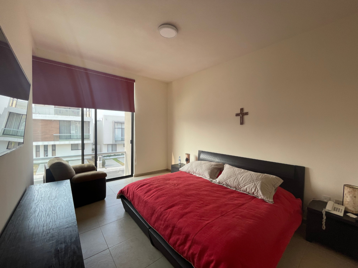 13 of 18: recamara principal