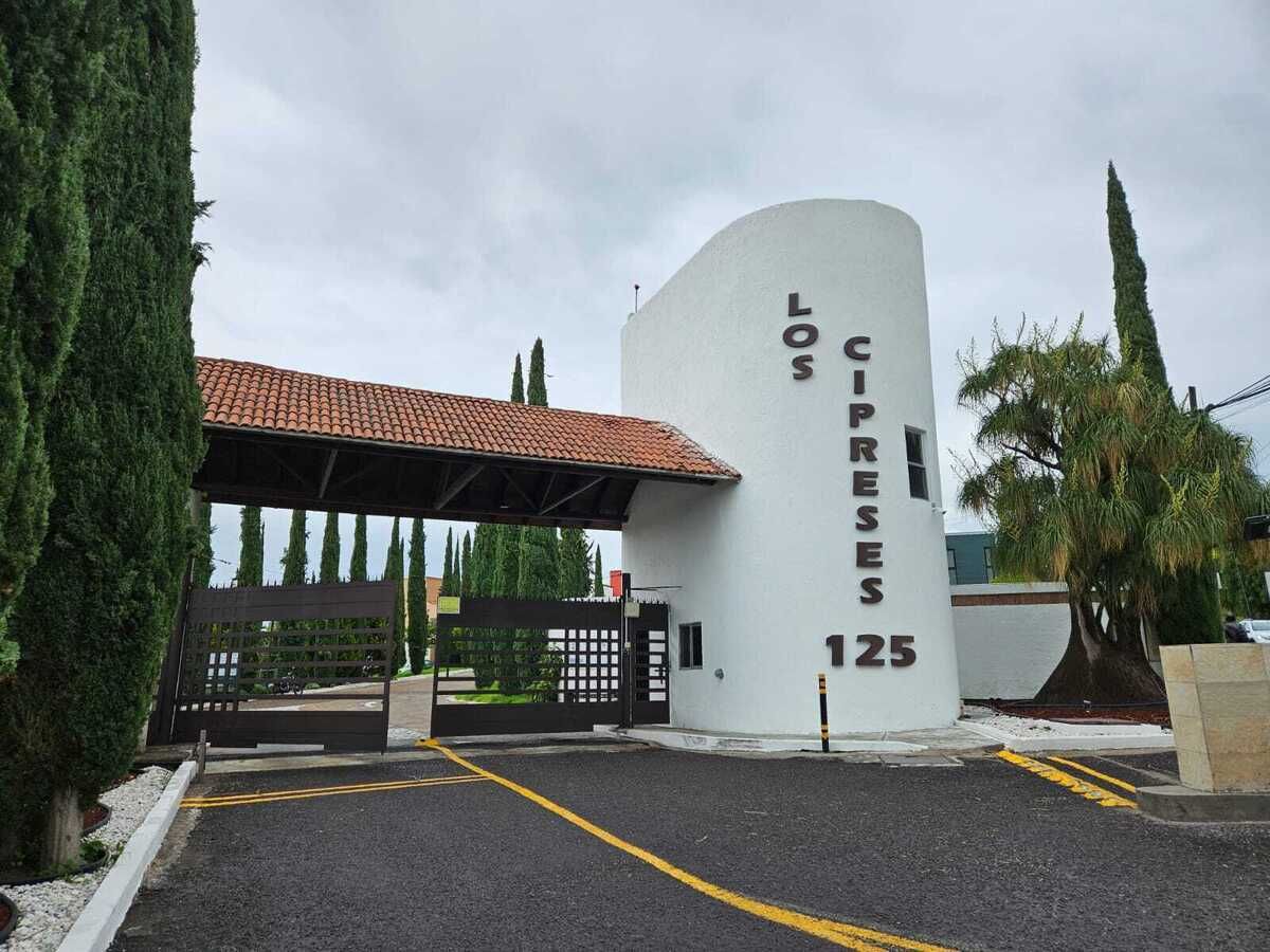 1 de 50