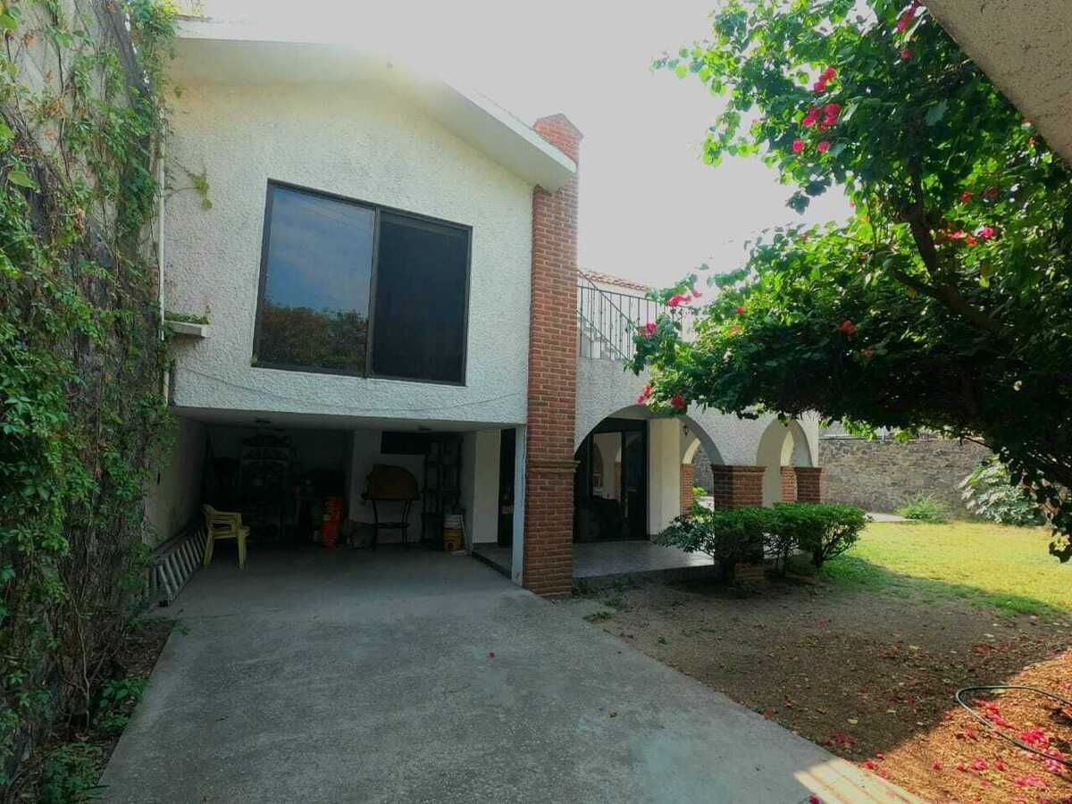 4 de 17