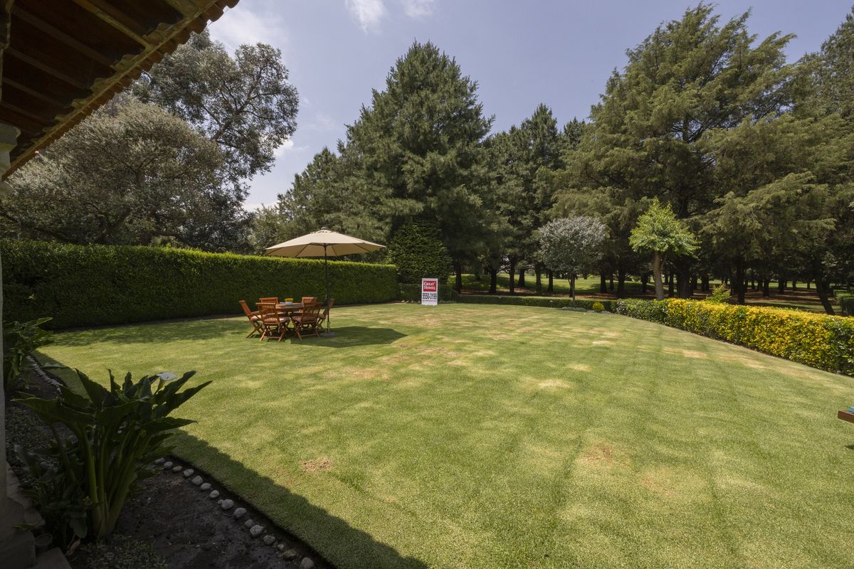 5 de 28: Vista directa al campo de golf