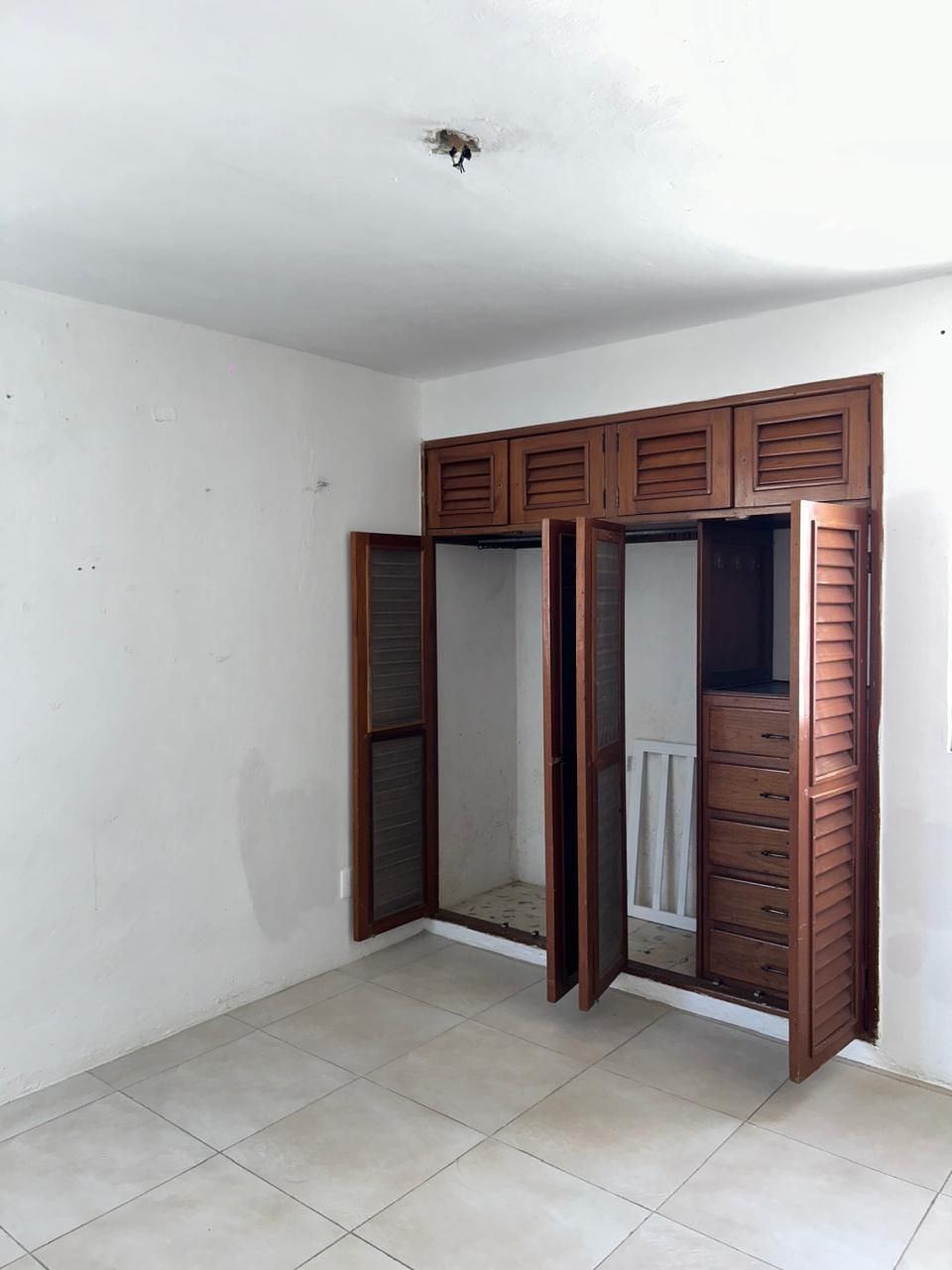 10 of 14: closet