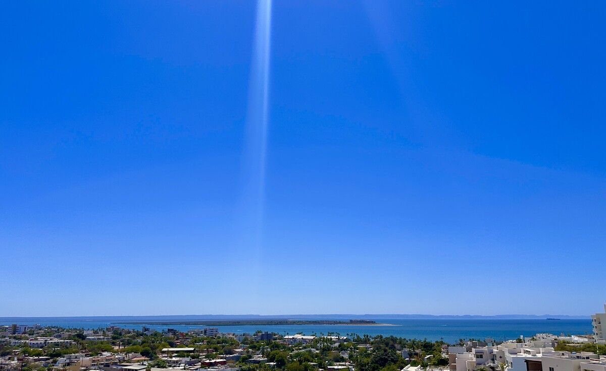 18 de 23: Vista al mar