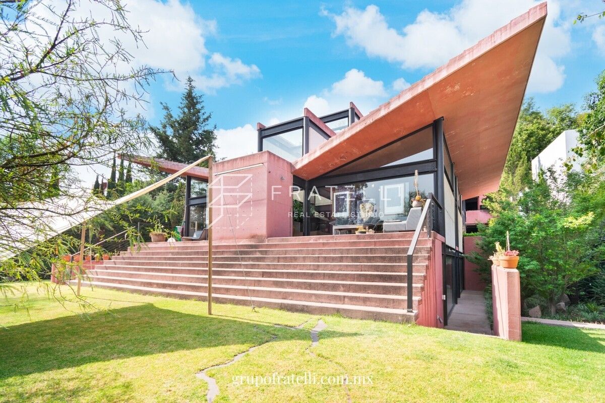 3 de 33: Jardin trasero