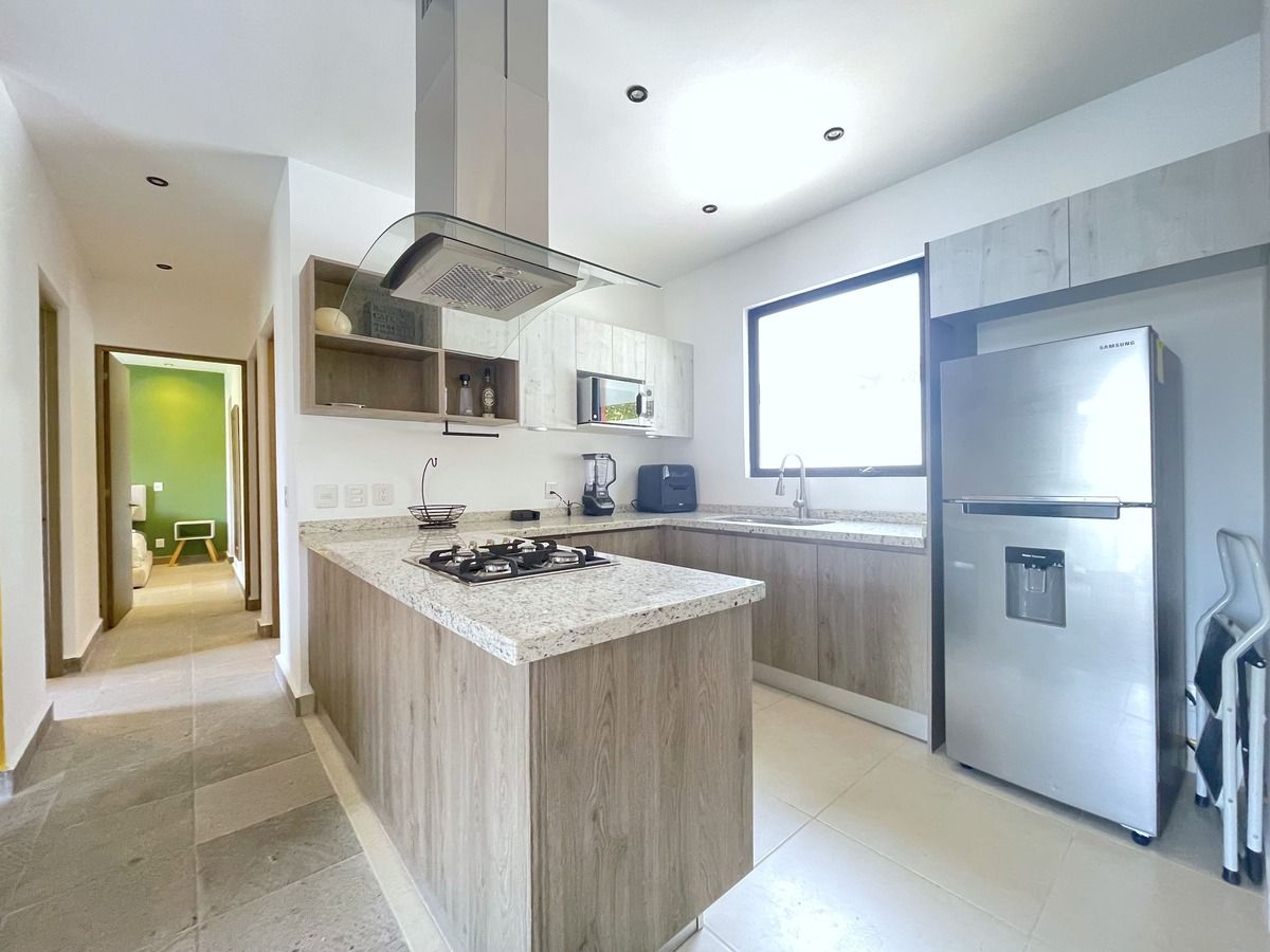 4 of 25: Cocina - Foto 1
