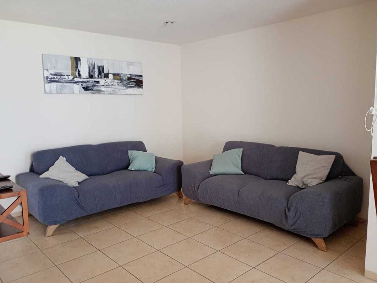 2 de 9: Sala