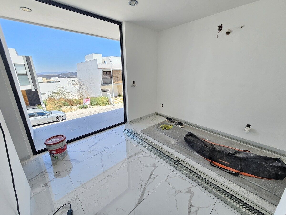 5 de 15: HABITACION EN PLANTA BAJA