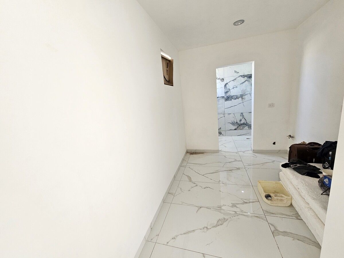 11 de 15: VESTIDOR Y BAÑO HABITACION PRINCIPAL