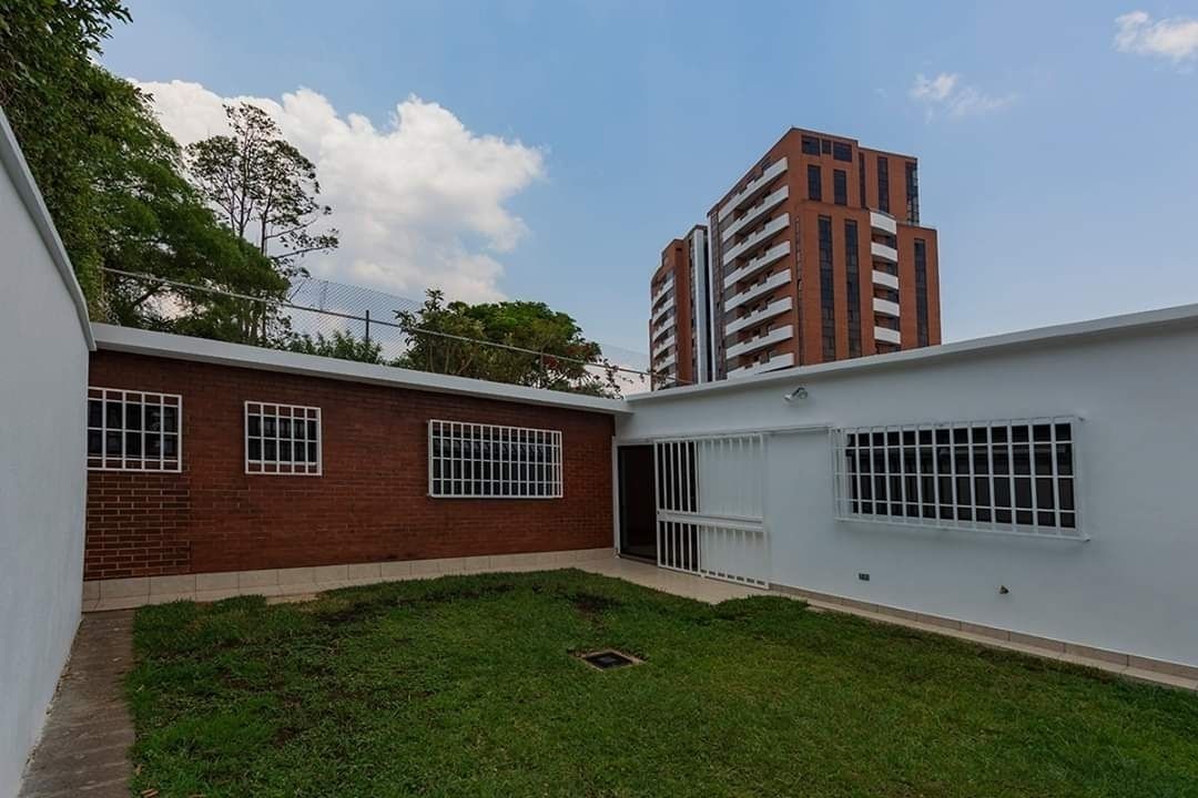 1 de 12