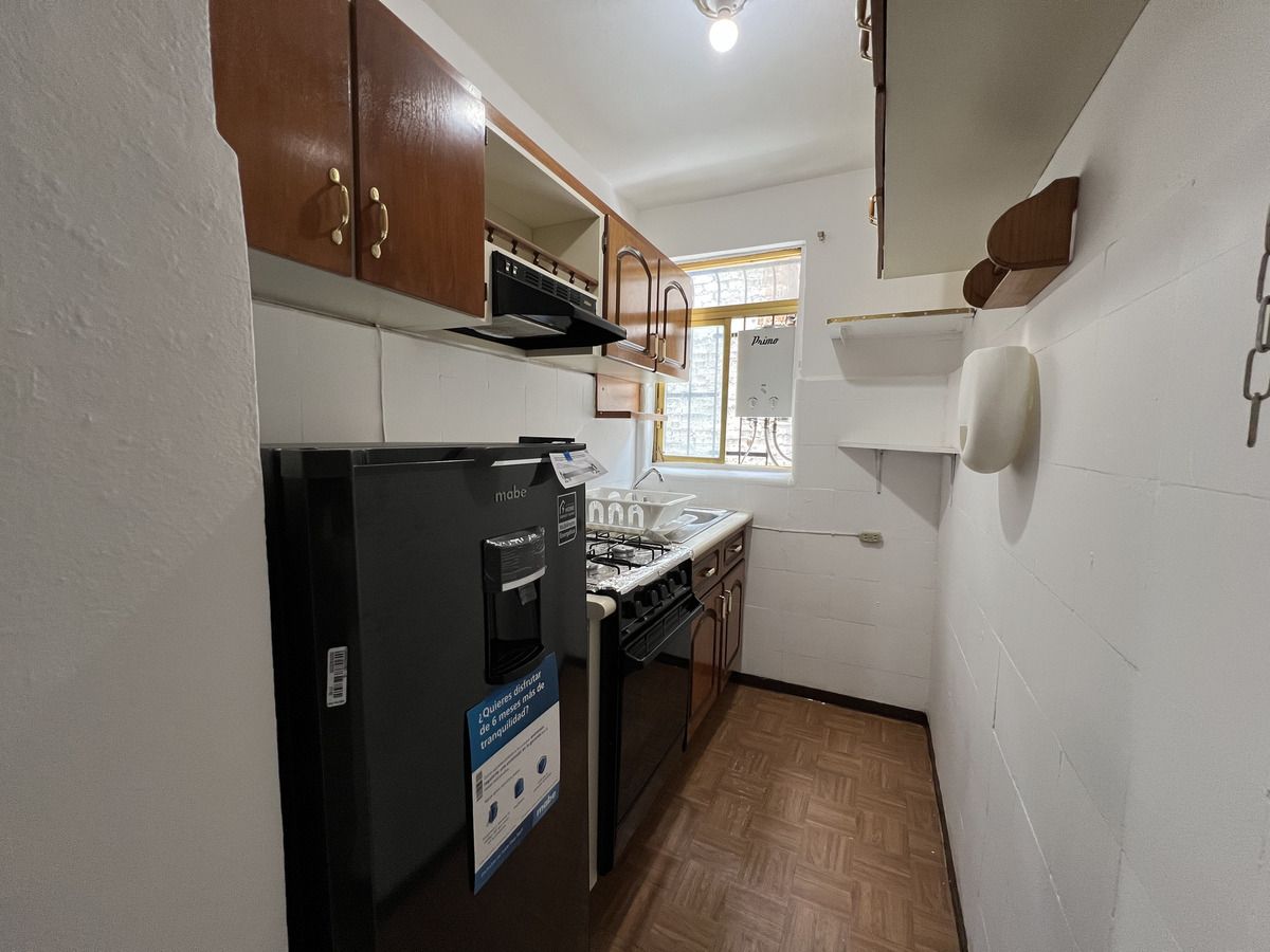 4 de 33: Cocina Integral con refrigerador