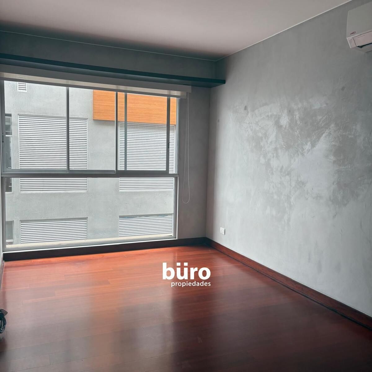 4 de 18: Dormitorio secundario