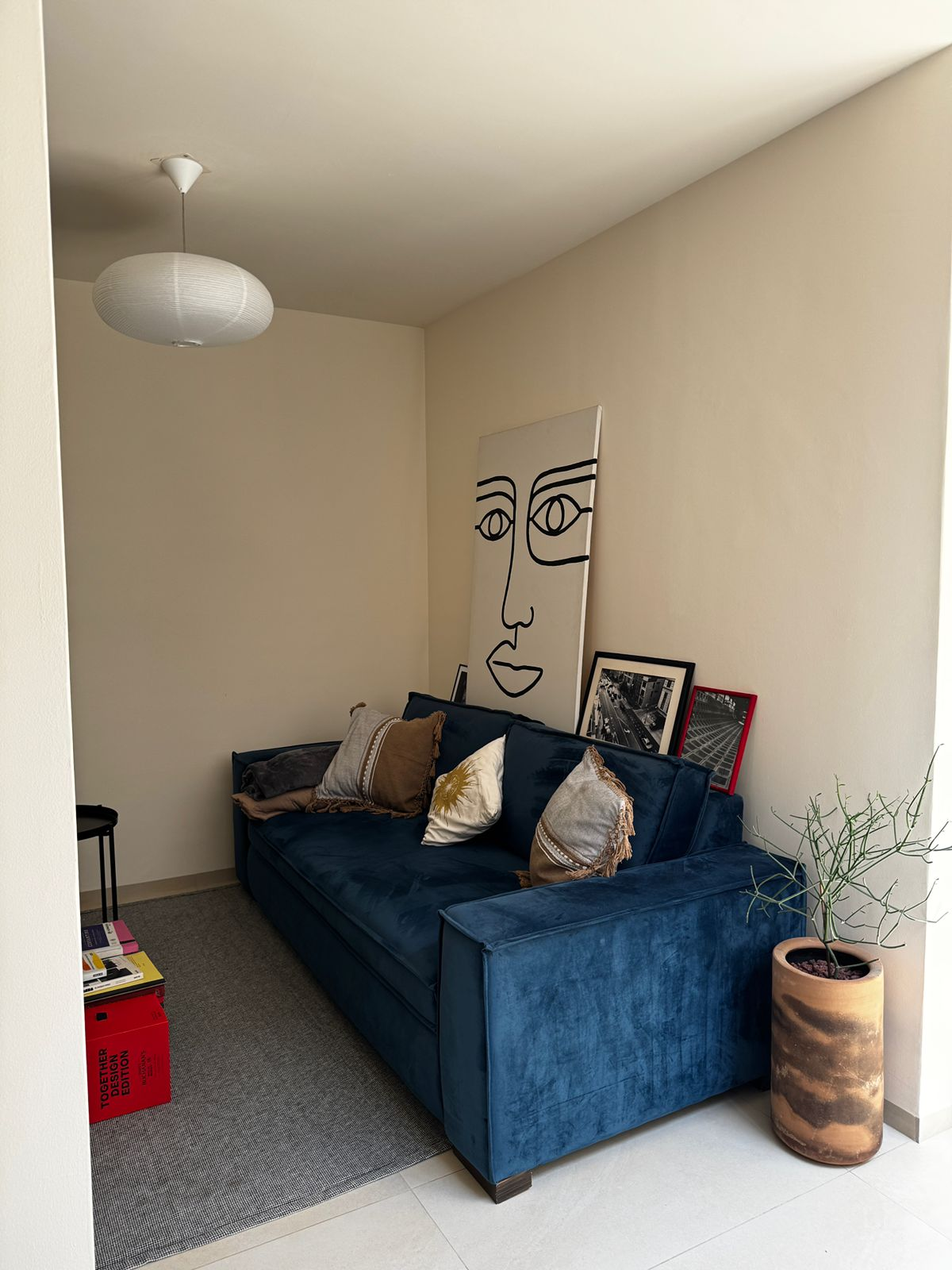 7 of 16: Sala de TV