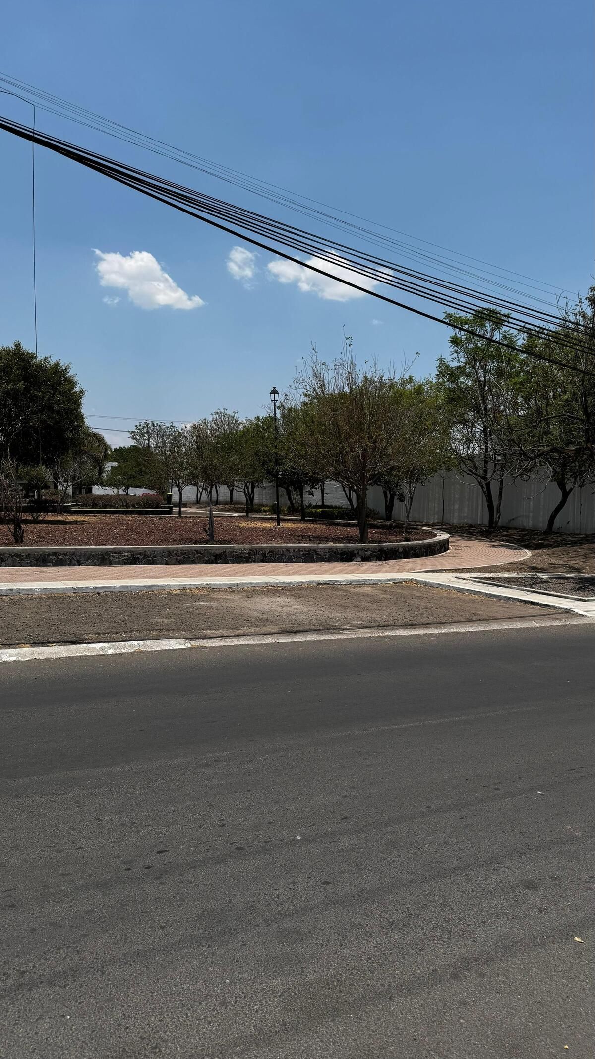 Venta de Terreno en Juriquilla - foto 4
