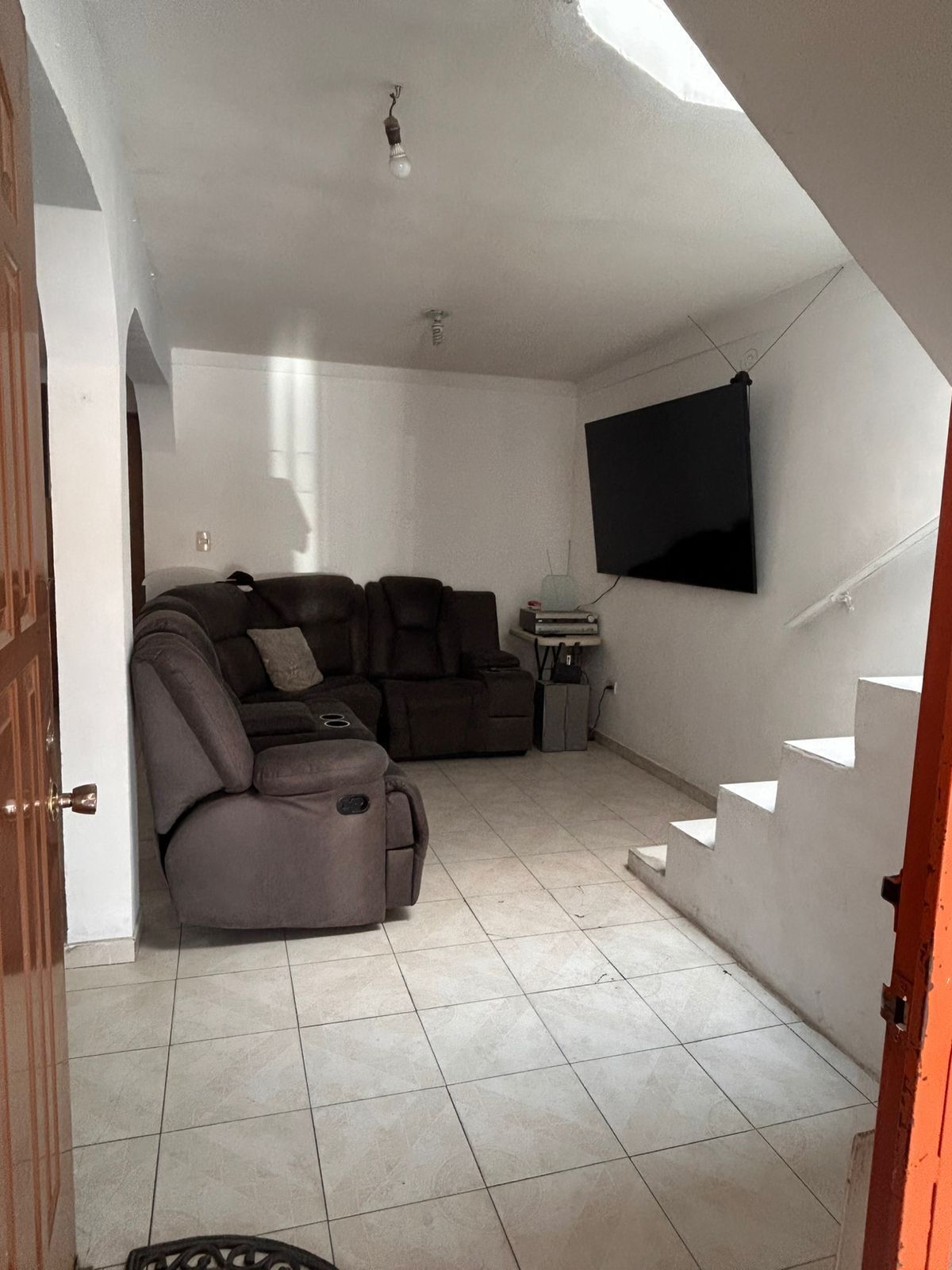 3 of 34: sala