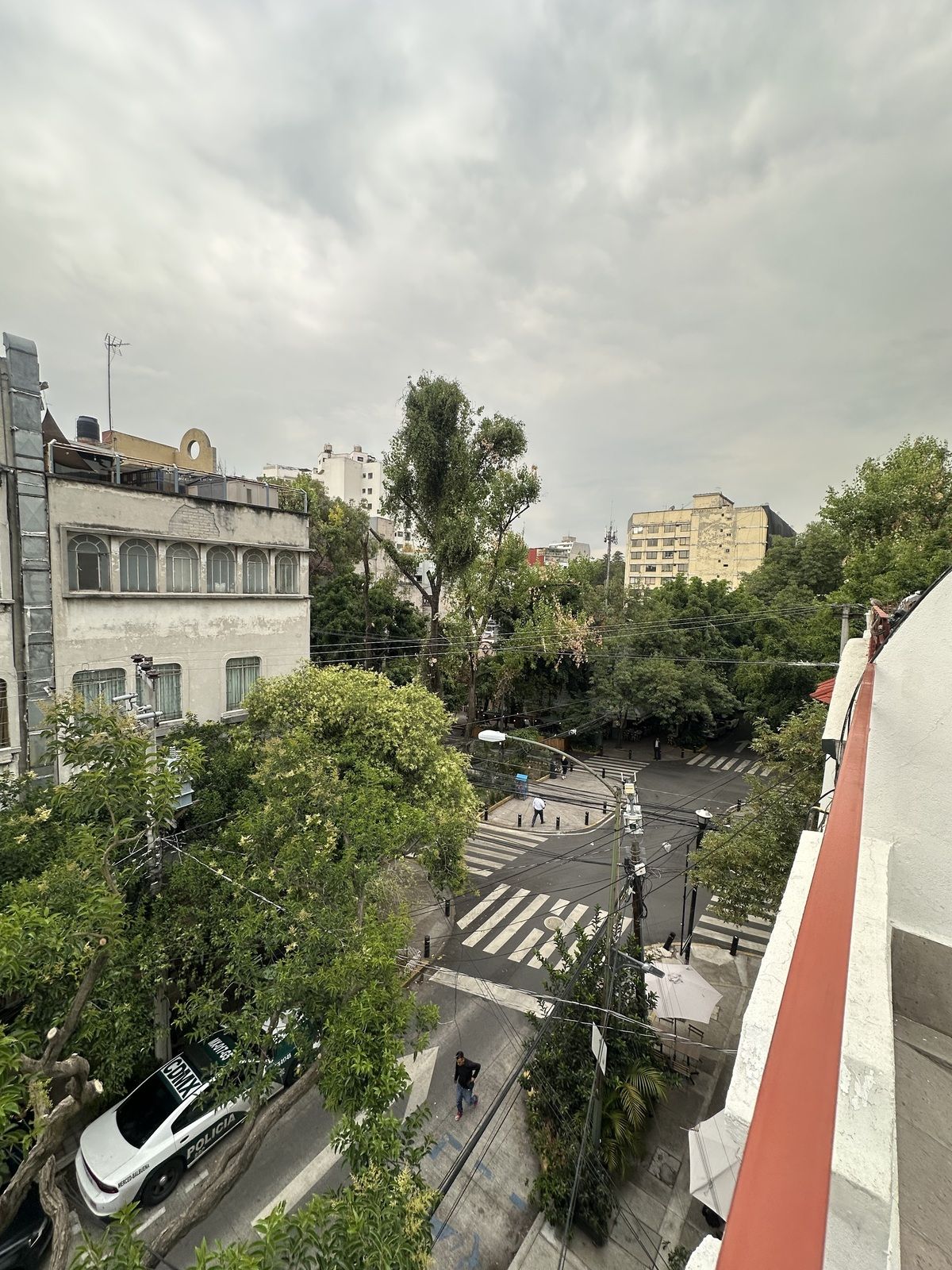 2 de 27