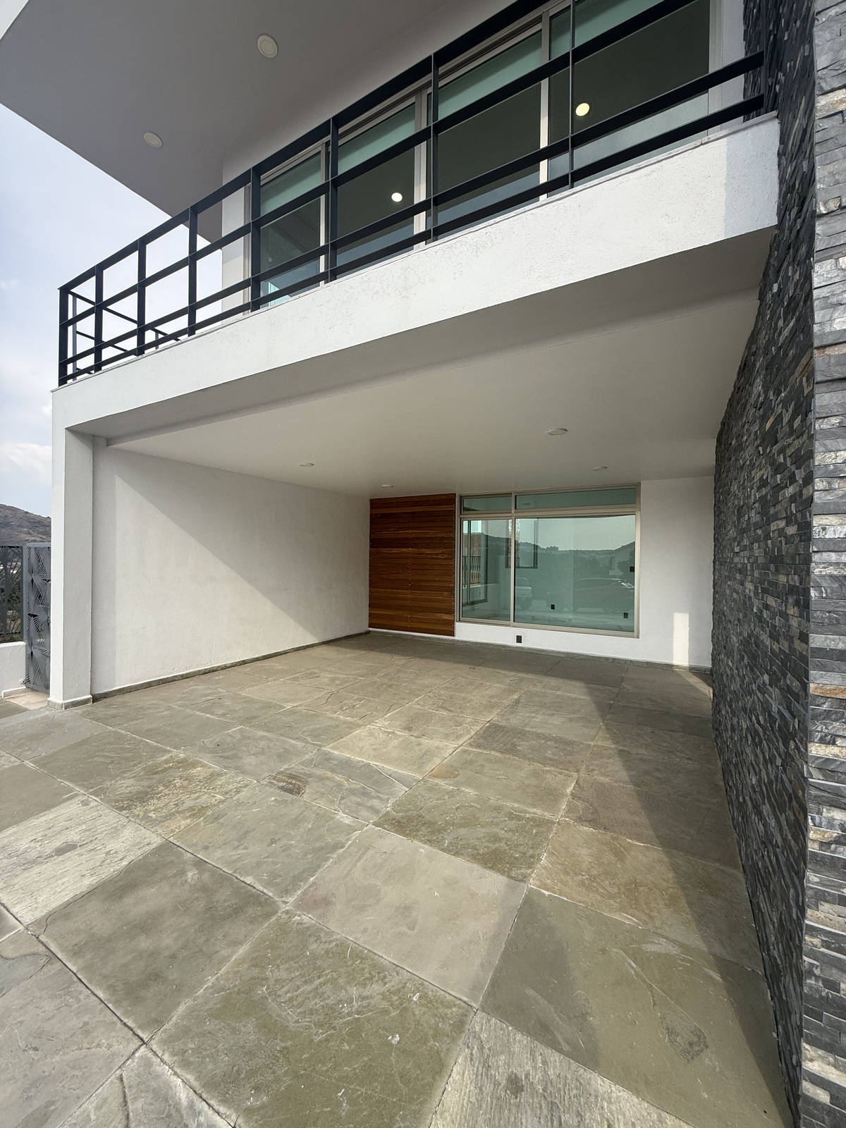 4 de 34: Garage