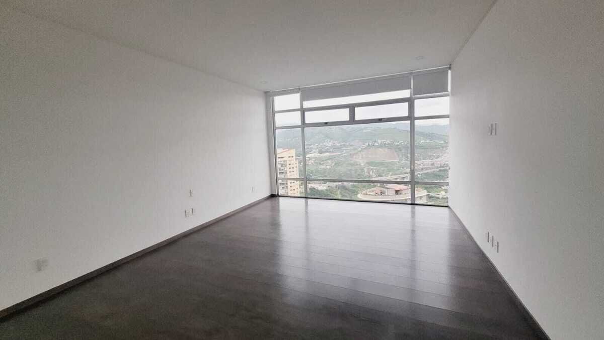 8 de 16
