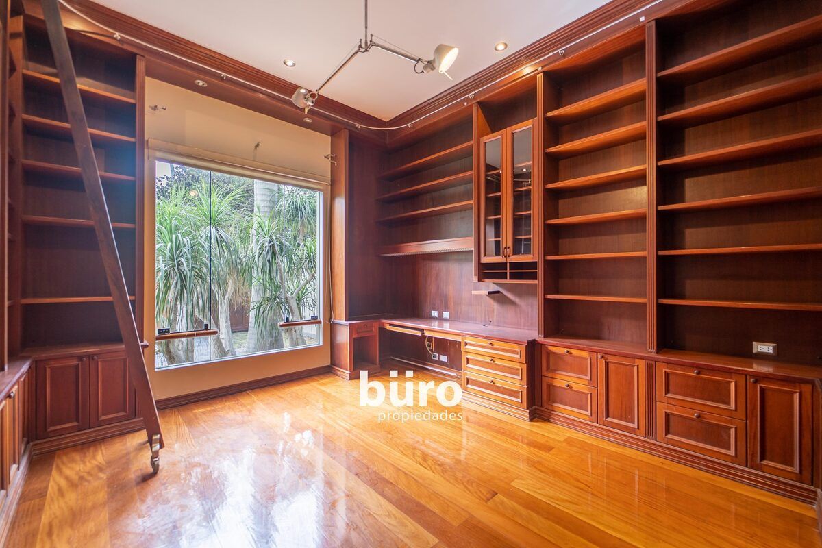 2 de 43: Biblioteca de madera Caoba con gran capacidad