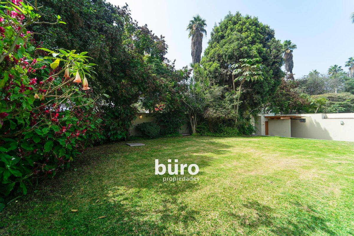 41 de 43: Gran Jardín interno