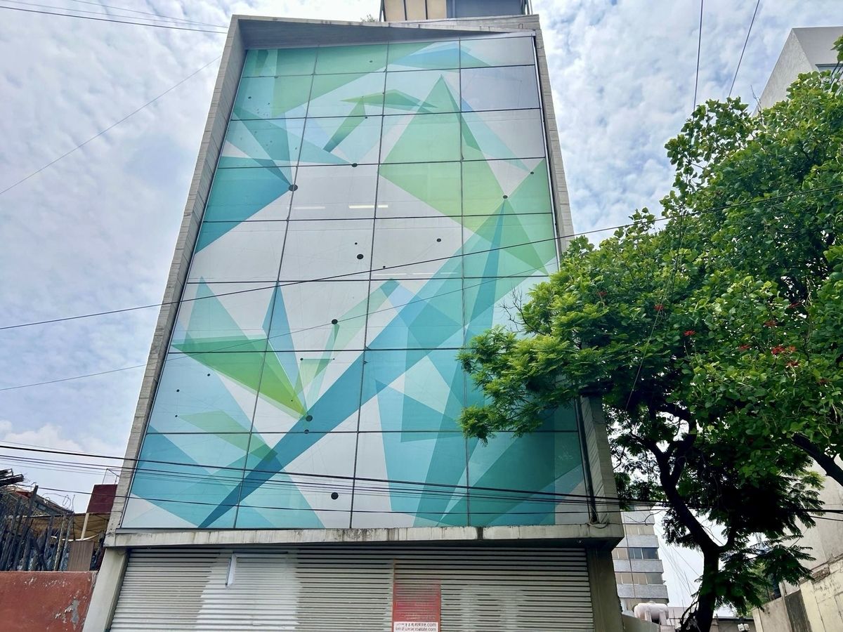 8 of 8: Edificio