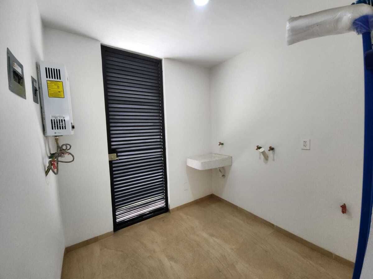 4 de 19