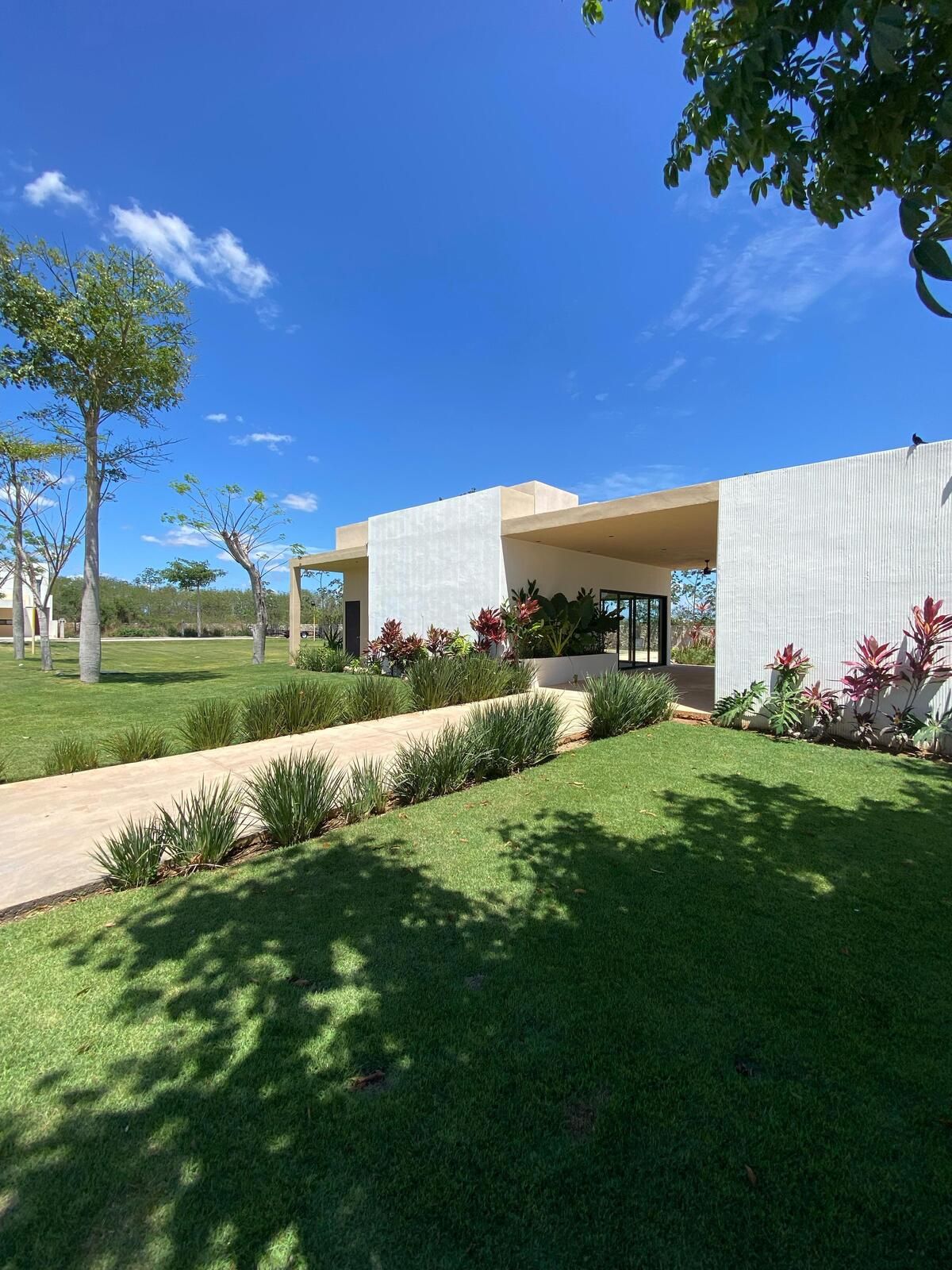 Terreno residencial en privada Gaeta, dentro de Cabo Norte - foto 2