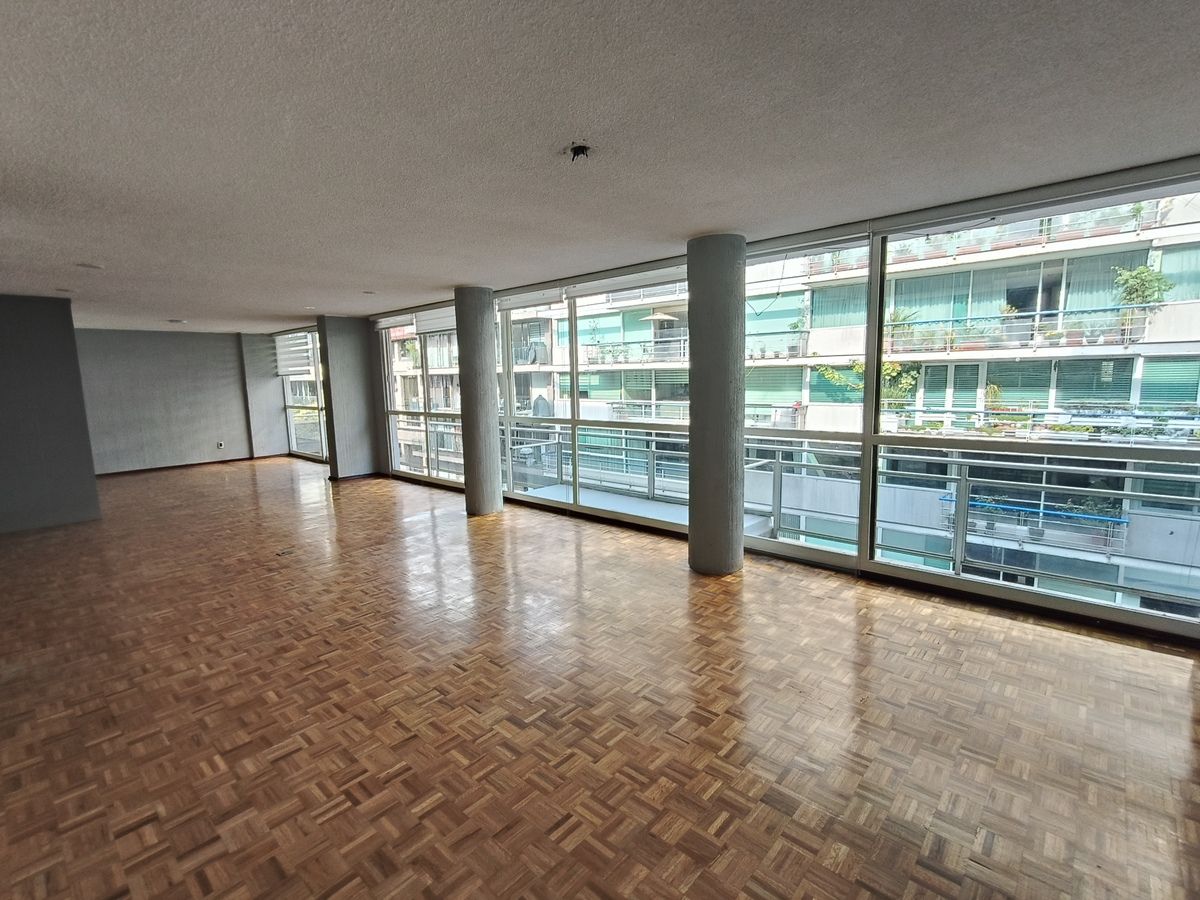 3 de 24: Sala-comedor