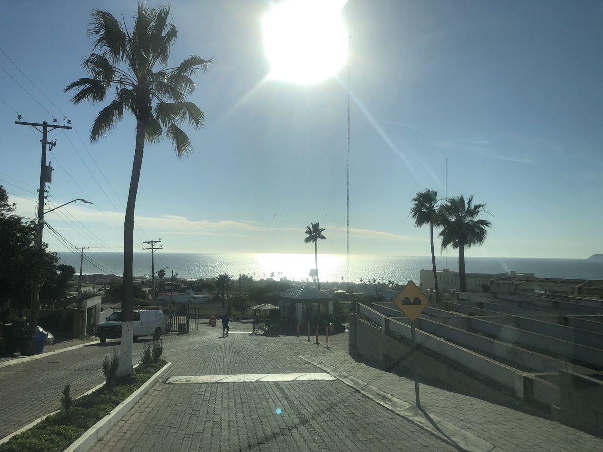 1 de 22: La vista saliendo del Fraccionamiento