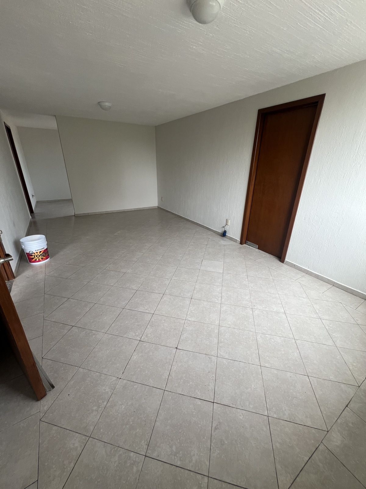 2 de 10: Sala comedor