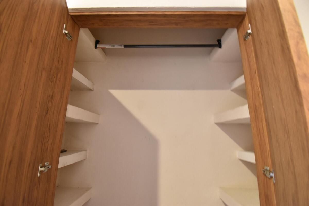 26 of 27: Closets
