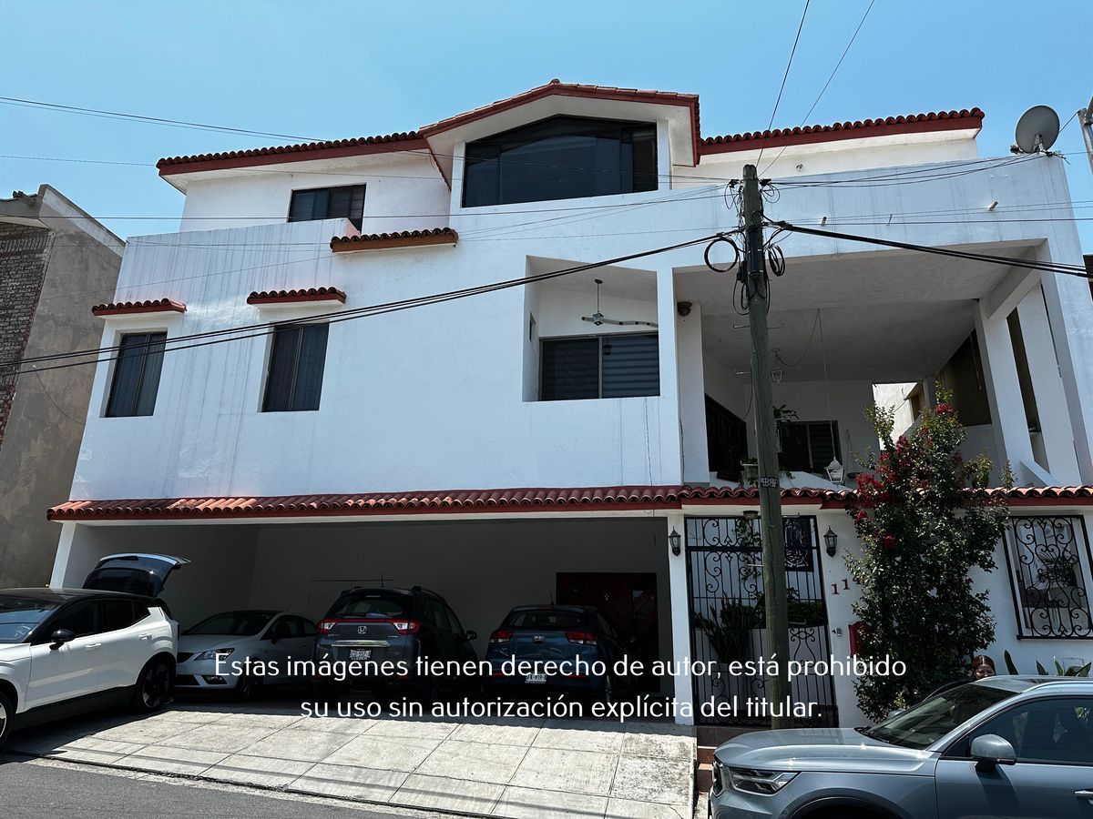 3 of 19: Casa en Venta en Colonial de la Sierra