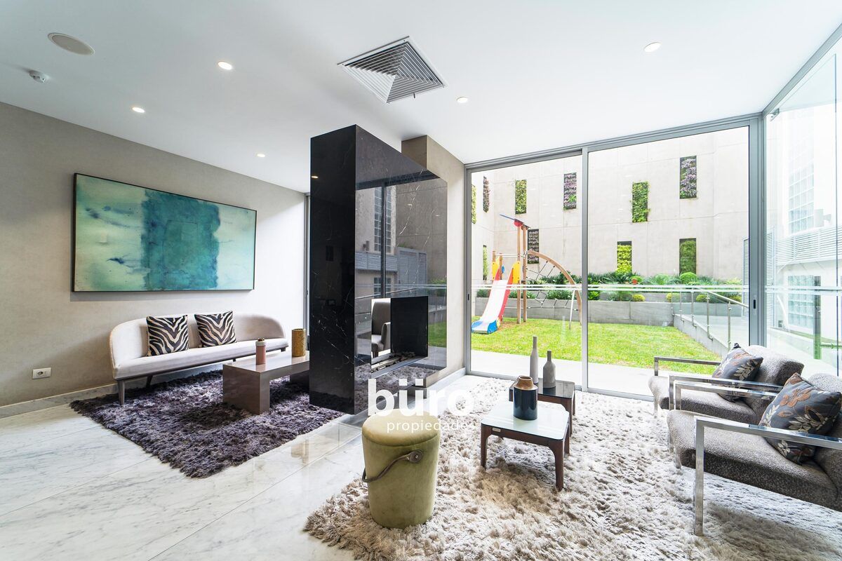 8 de 29: Sala de reuniones del edificio