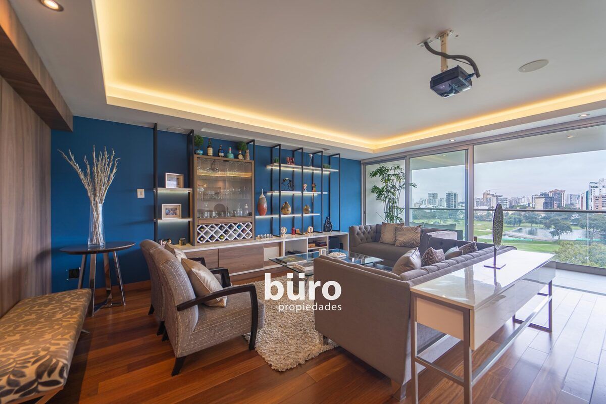5 de 27: Sala
