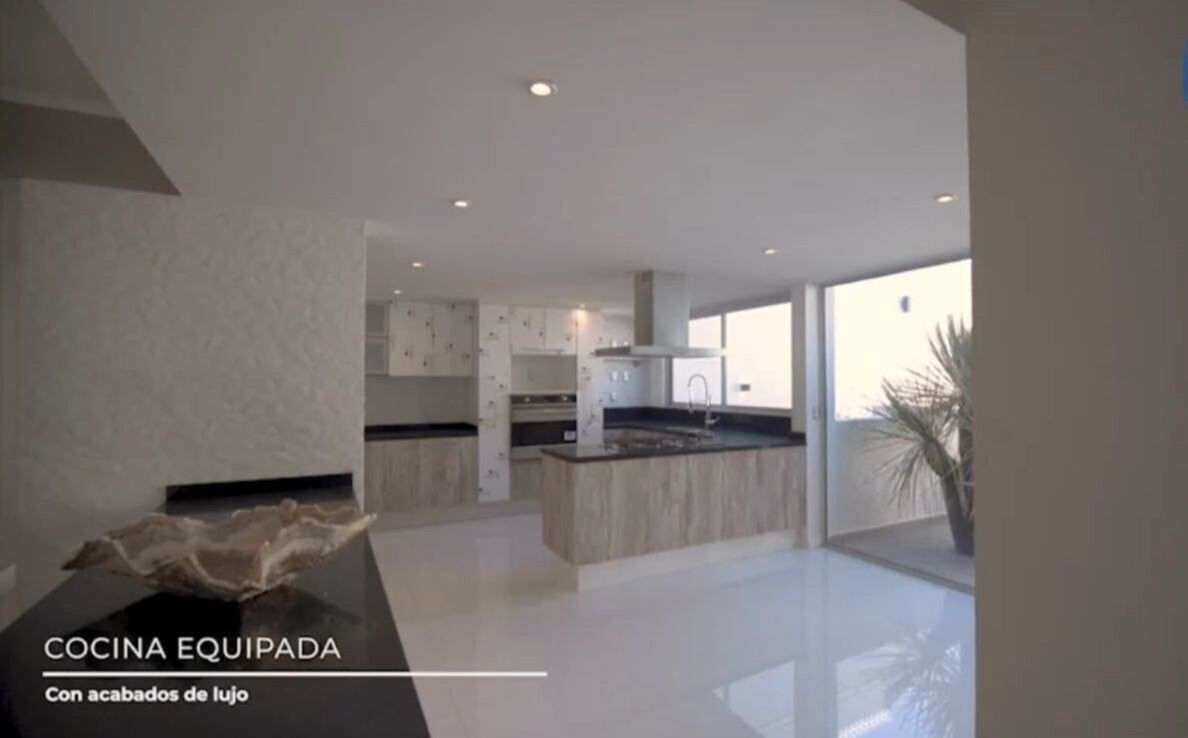 2 of 10: Casa en Venta en Colinas el Bosque Rayo Vende ®