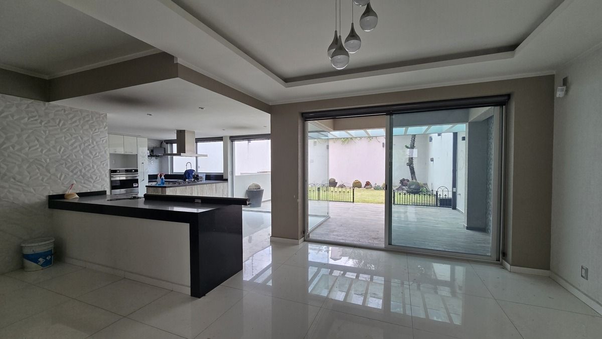 1 of 17: Casa en Venta en Colinas el Bosque Rayo Vende ®