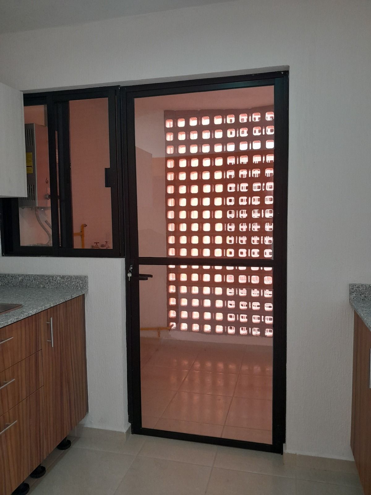 4 de 22