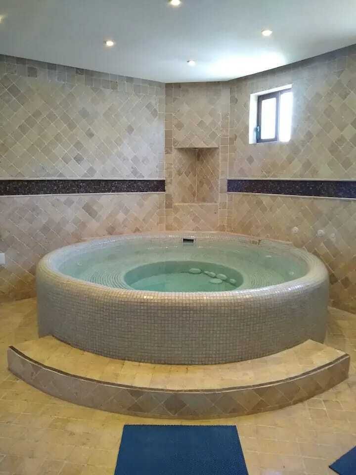 4 of 27