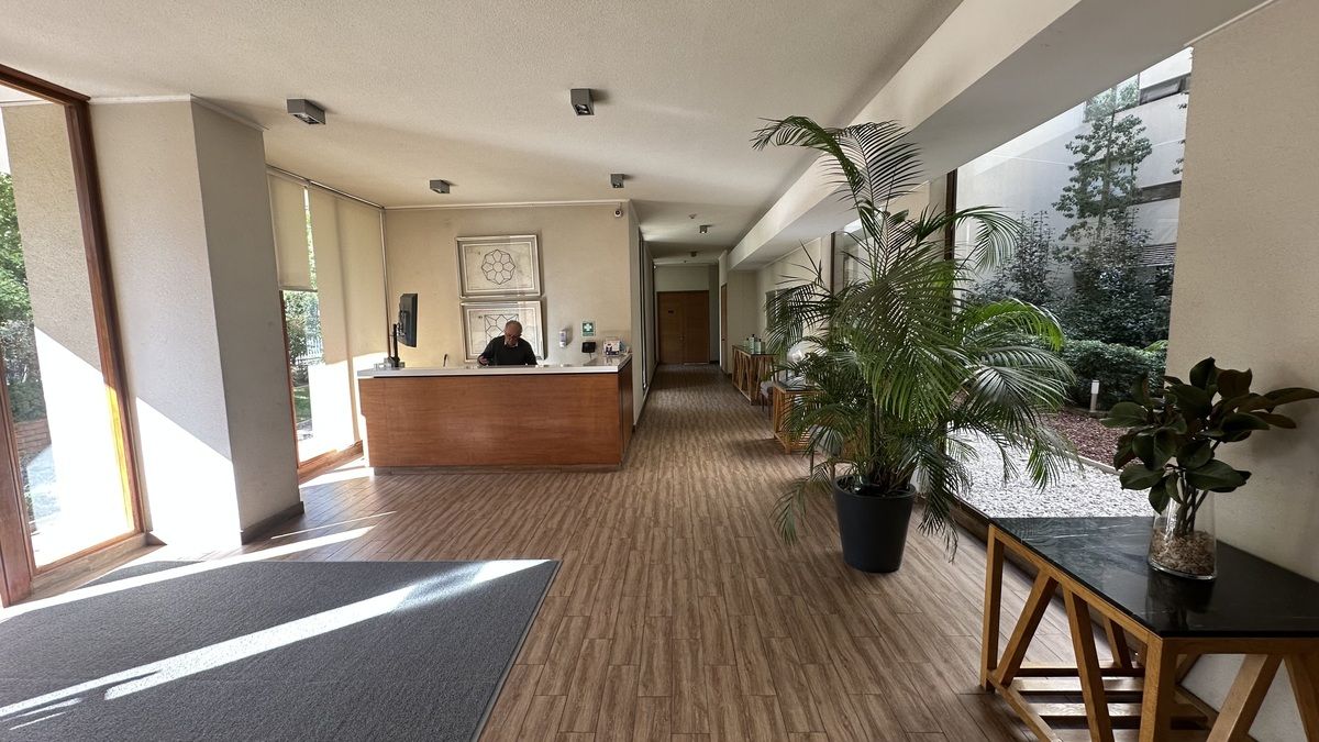 2 de 20: Recepcion Edificio