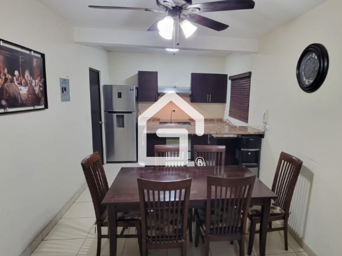 4 de 15: Comedor y cocina