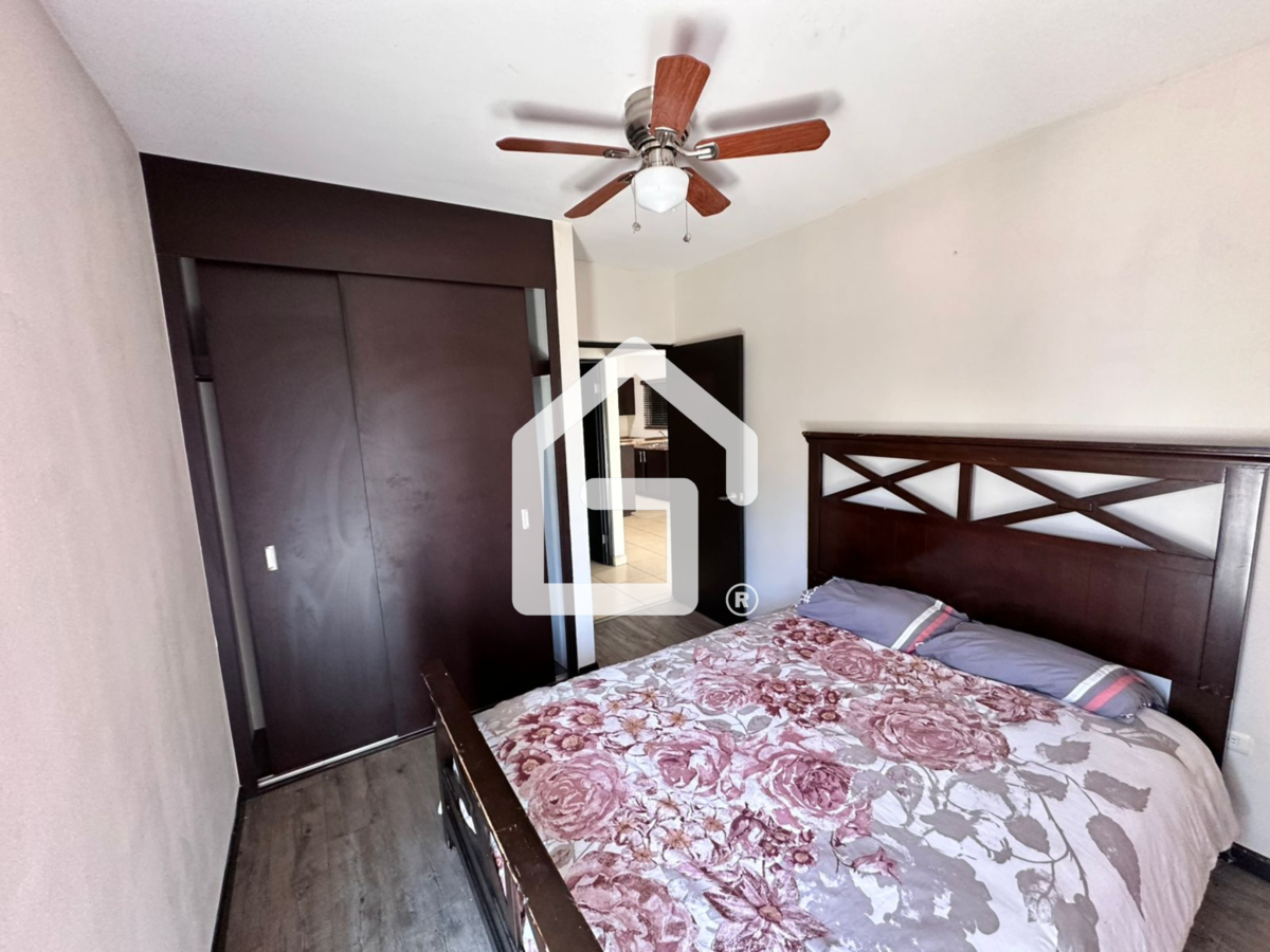 5 de 11: Cuarto con clóset
