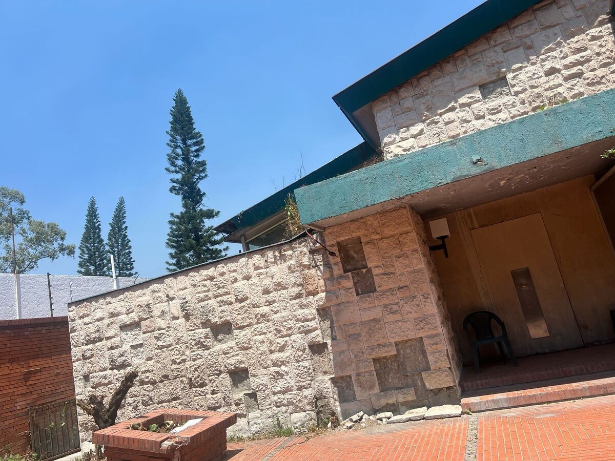 3 of 11: BOSQUES TERRENO VENTA