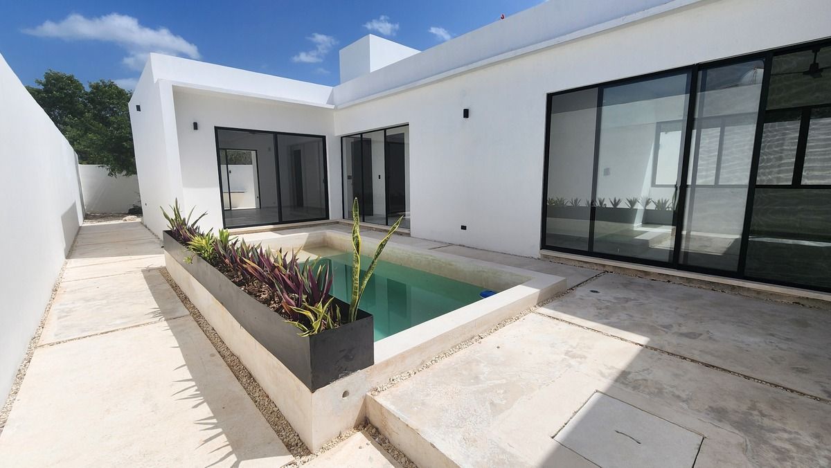 3 of 50: Casa en Venta Merida