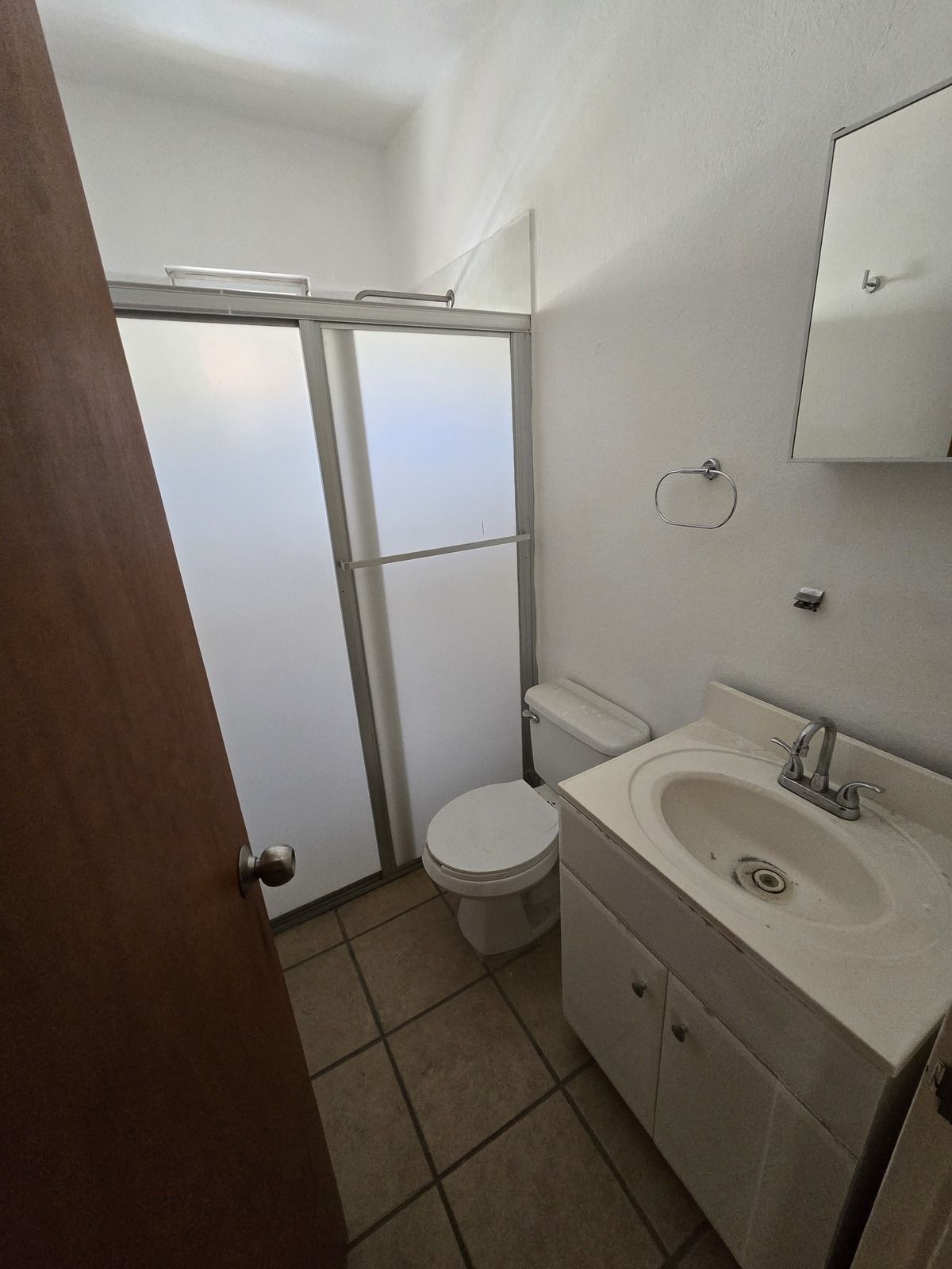 13 de 40: RECAMARA SECUNDARIA CON CLOSET