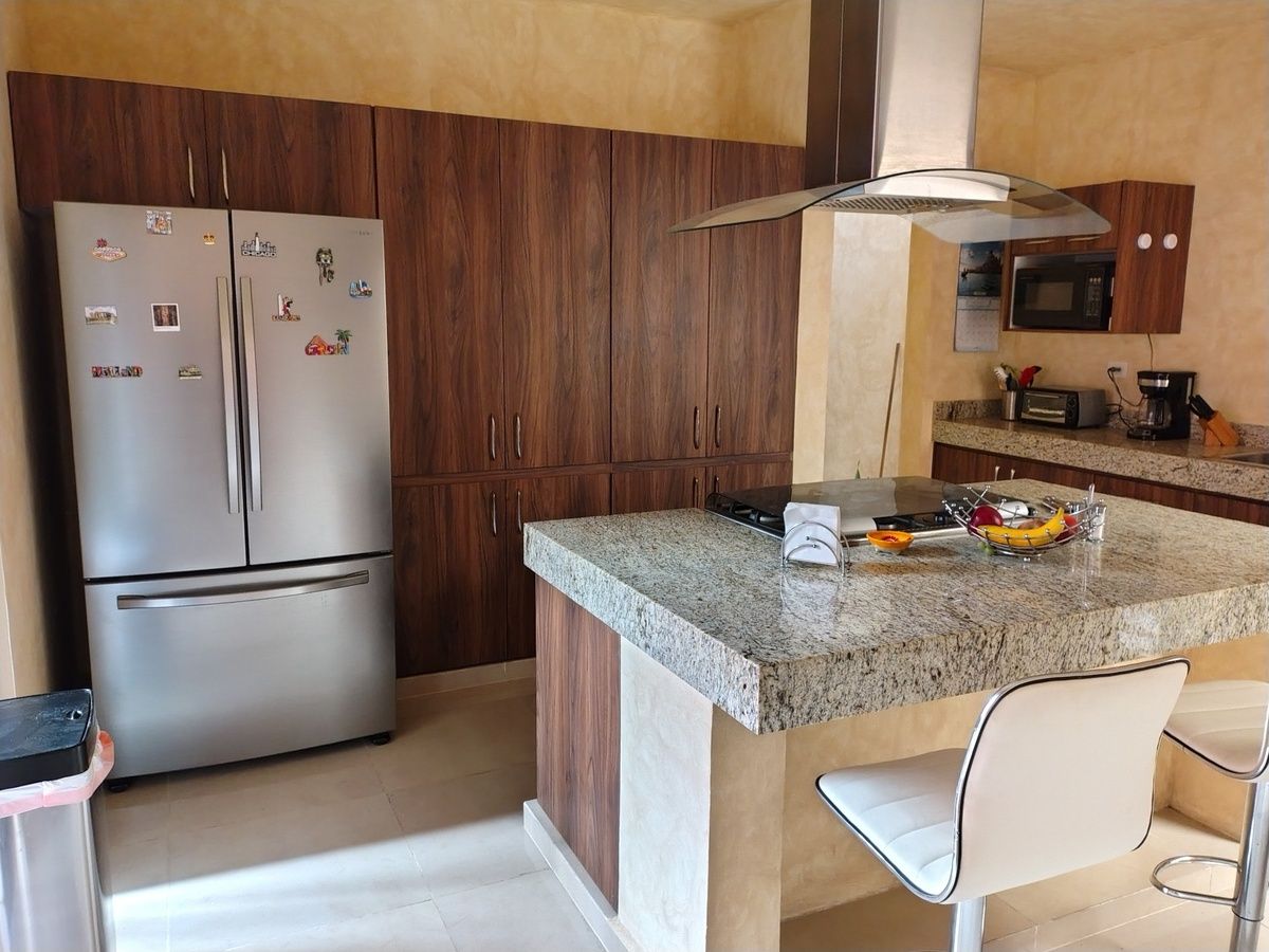 2 de 16: Cocina equipada
