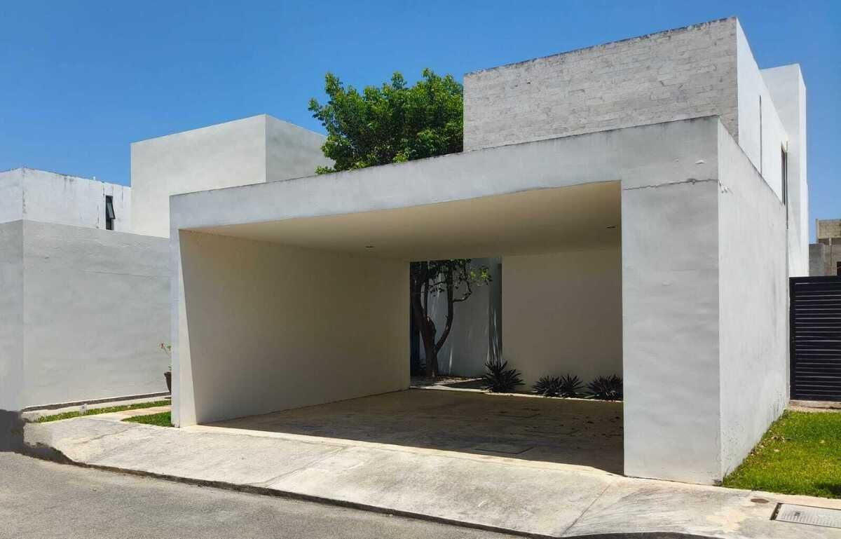 1 de 19: GARAJE VISTA LATERAL